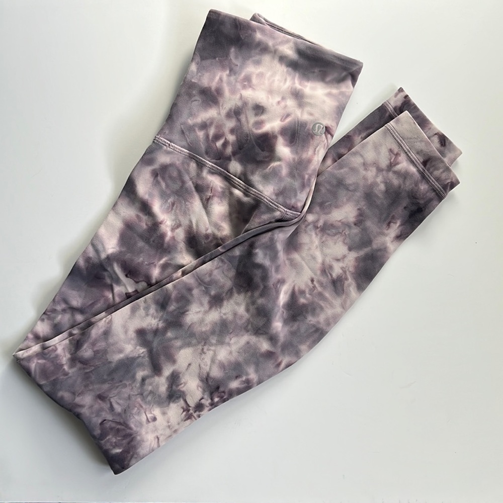 Lululemon align crossover sz 4 purple diamond dye